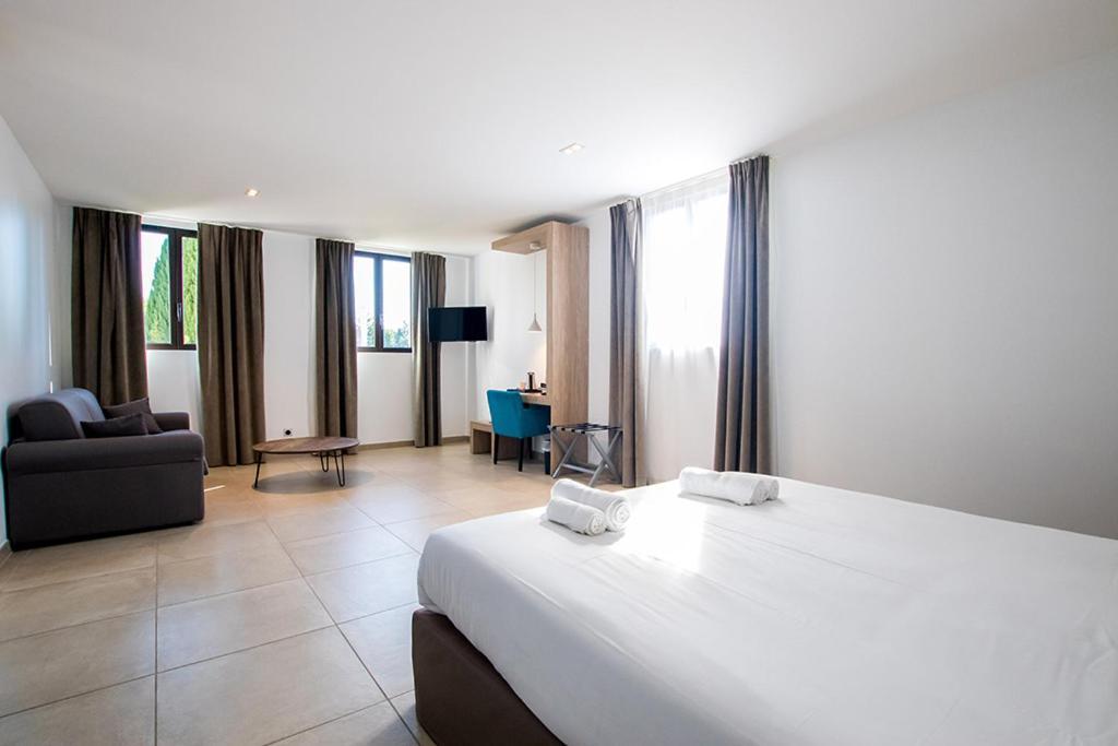 Hotel Du Cros D'Auzon Saint-Maurice-d'Ardeche Экстерьер фото