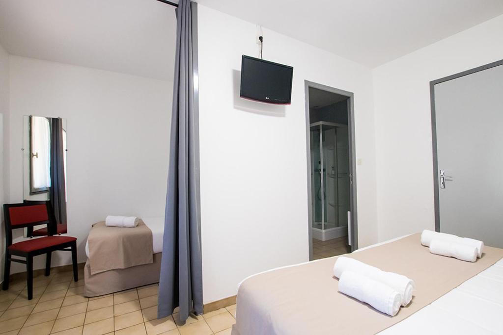 Hotel Du Cros D'Auzon Saint-Maurice-d'Ardeche Экстерьер фото